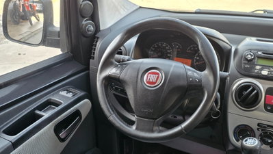 Fiat Qubo 1.3 MJT 75 CV Trekking (16)