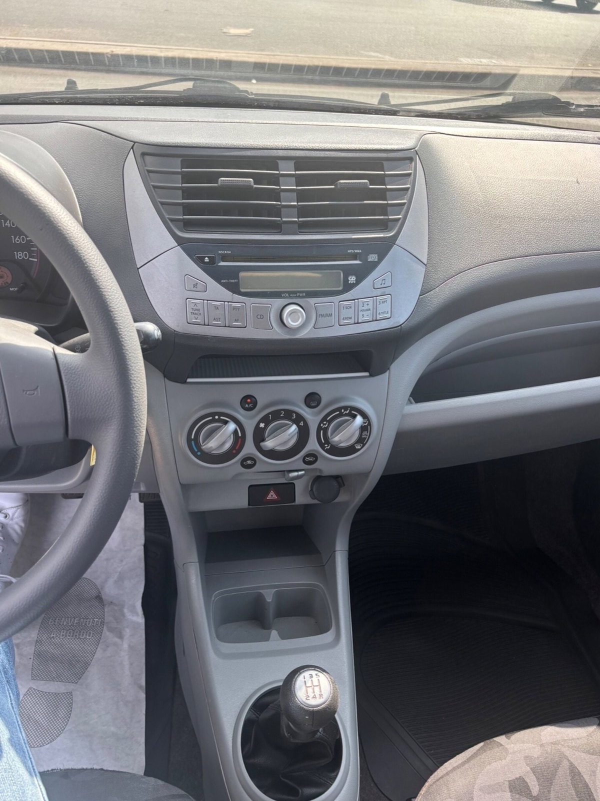 Suzuki Alto 1.0 GLX (16)