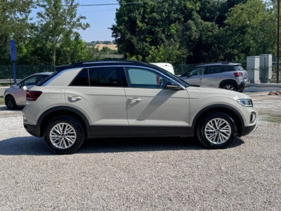 Volkswagen T-Roc 1.0 TSI Life (10)