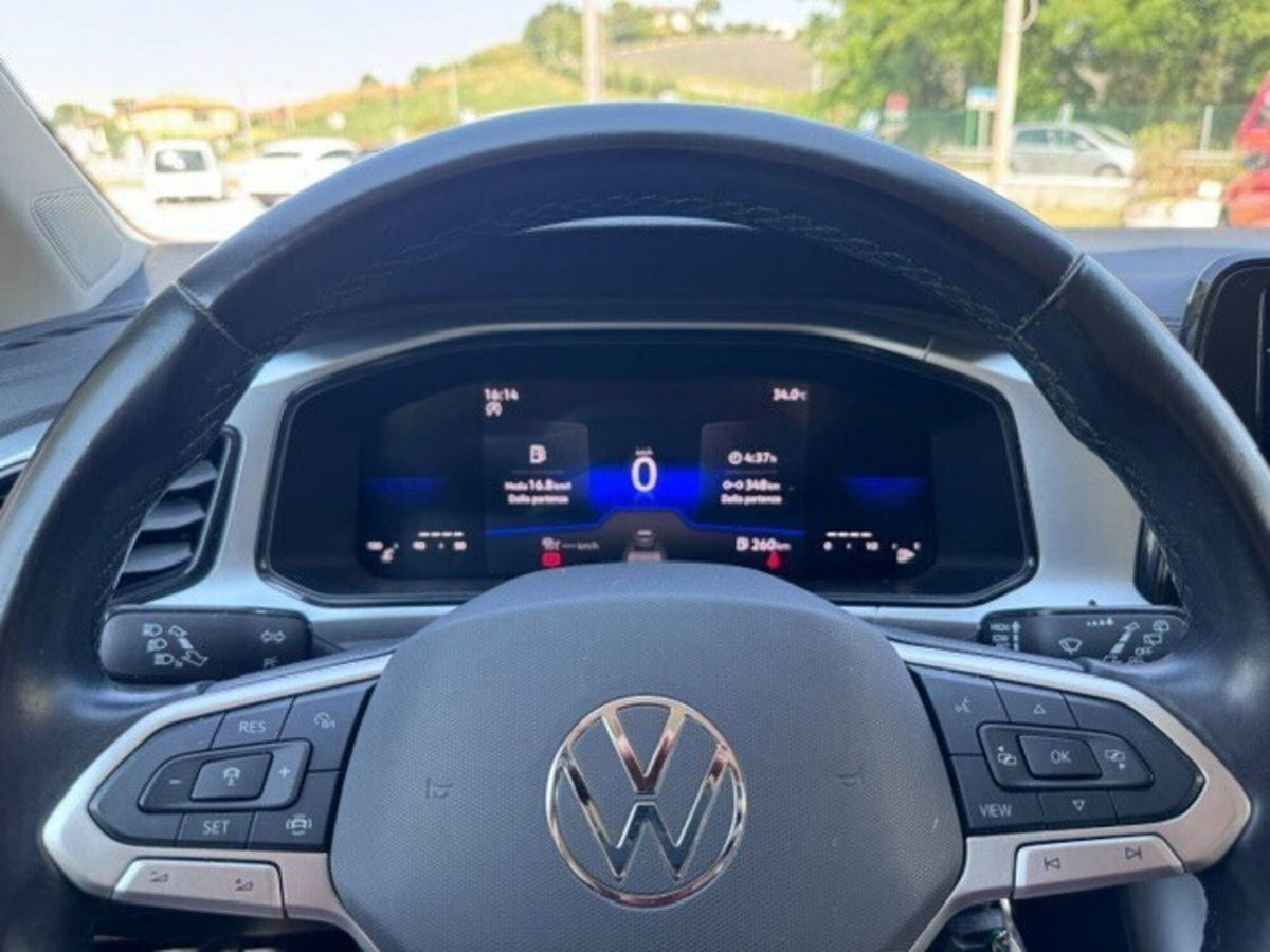 Volkswagen T-Roc 1.0 TSI Life (12)