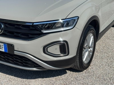 Volkswagen T-Roc 1.0 TSI Life (4)