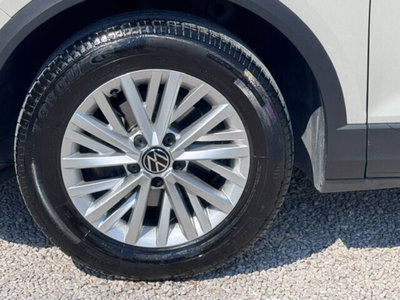 Volkswagen T-Roc 1.0 TSI Life (9)
