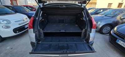 Peugeot 3008 1.6 e-HDi 112CV cambio robotizzato Stop&Start Access (19)