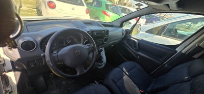 Peugeot Partner 1.6 HDi 115CV Style (11)