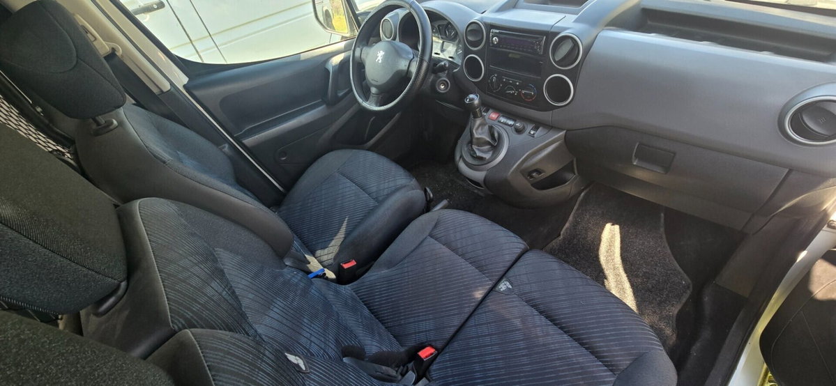 Peugeot Partner 1.6 HDi 115CV Style (16)