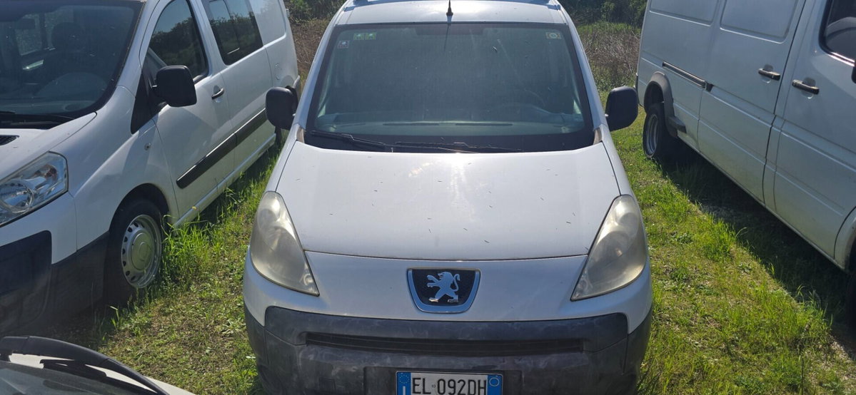 Peugeot Partner 1.6 HDi 115CV Style (3)