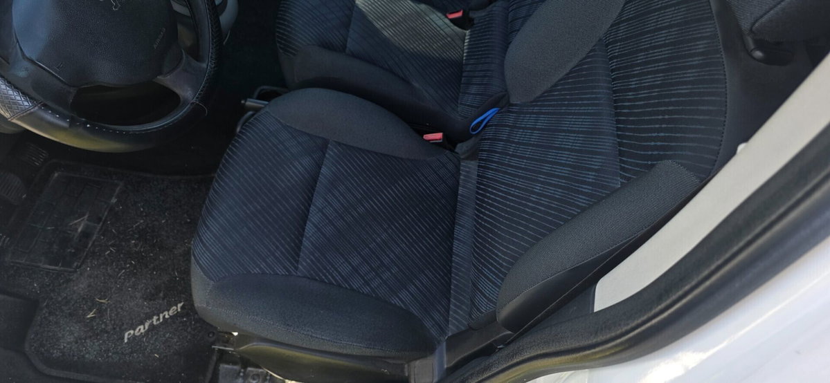 Peugeot Partner 1.6 HDi 115CV Style (7)