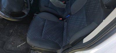 Peugeot Partner 1.6 HDi 115CV Style (7)