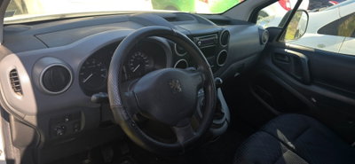 Peugeot Partner 1.6 HDi 115CV Style (9)