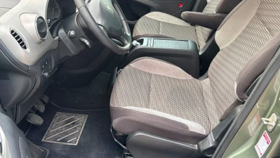 Peugeot Partner 1.6 HDi 110CV Premium (10)