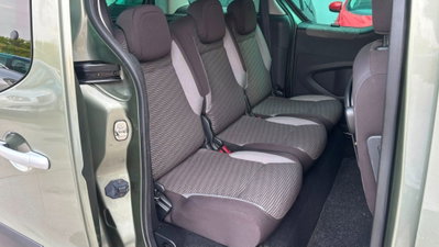 Peugeot Partner 1.6 HDi 110CV Premium (11)