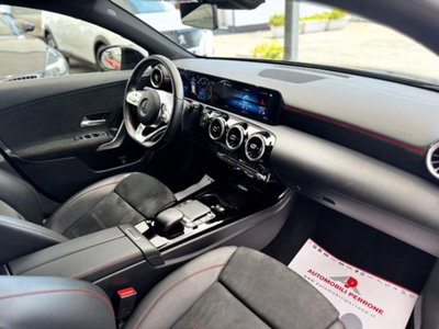 Mercedes-Benz Classe A Sedan 180 d Automatic 4p. Premium (10)