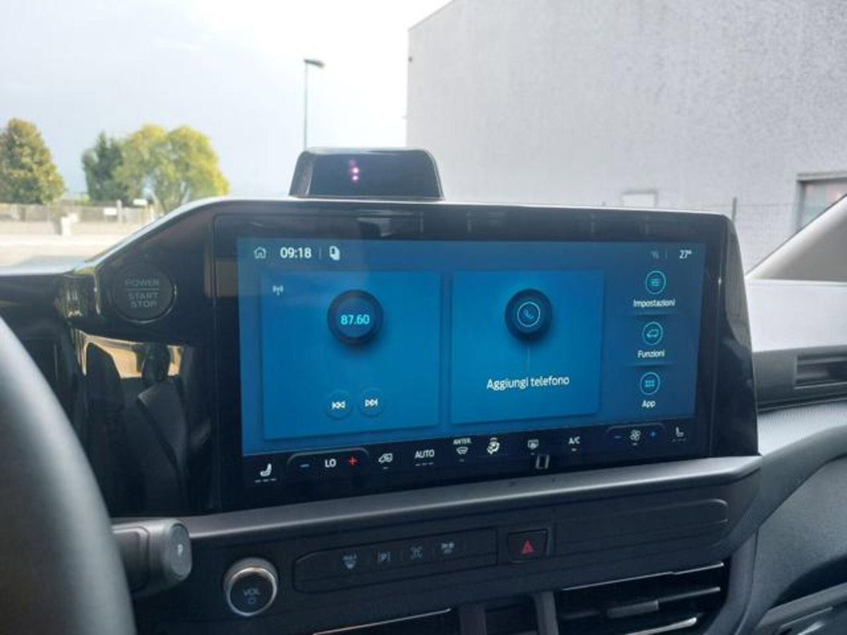 Ford Transit Custom Furgone 320 2.0 EcoBlue 170 PL Furgone Titanium (13)