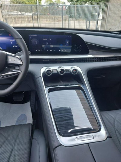 Omoda Omoda 9 SHS-P 1.5 tgdi phev Premium i-awd (10)
