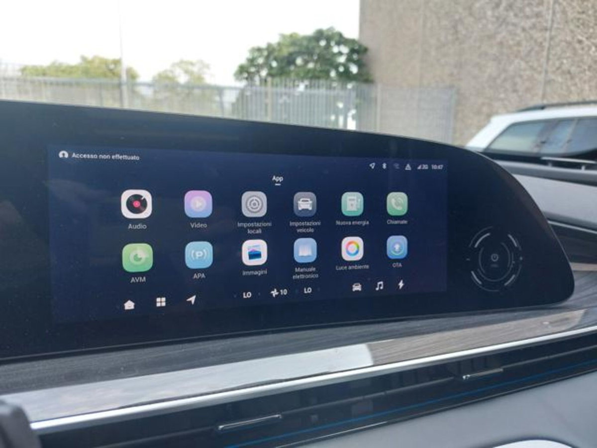 Omoda Omoda 9 SHS-P 1.5 tgdi phev Premium i-awd (12)