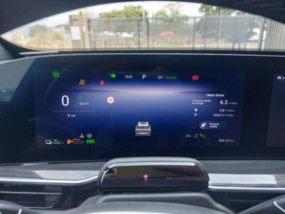 Omoda Omoda 9 SHS-P 1.5 tgdi phev Premium i-awd (13)