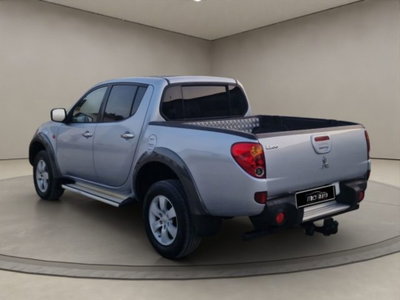 Mitsubishi L200 2.5 DI-D/136CV Double Cab Invite (3)