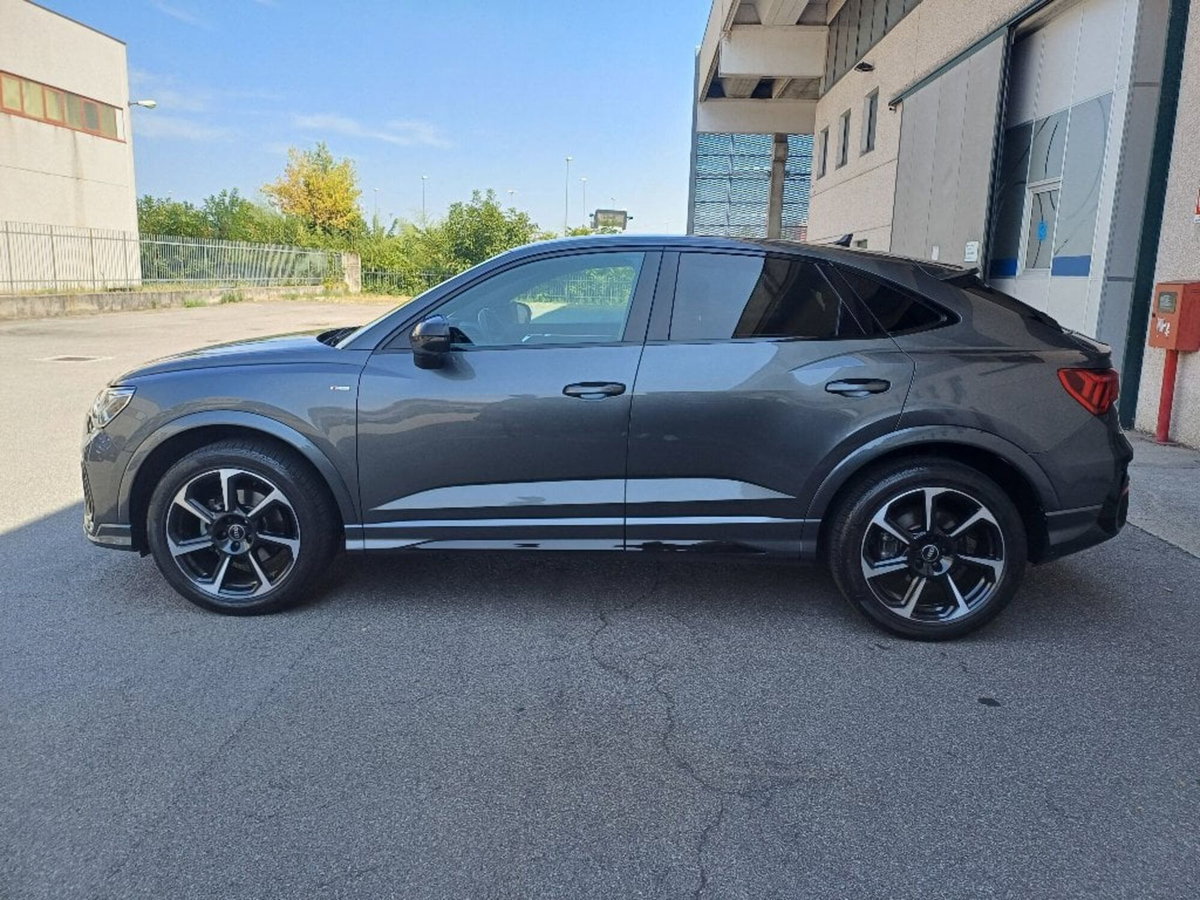 Audi Q3 Sportback 35 TDI quattro S tronic S line edition (6)