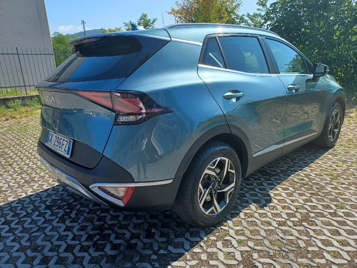 Kia Sportage 1.6 crdi mhev Business dct (4)