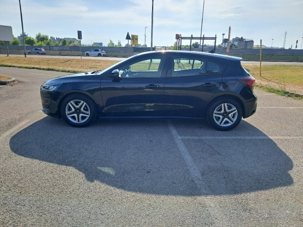 Ford Focus 1.5 EcoBlue 120 CV 5p. Business (6)
