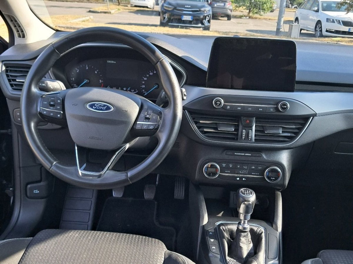 Ford Focus 1.5 EcoBlue 120 CV 5p. Business (7)