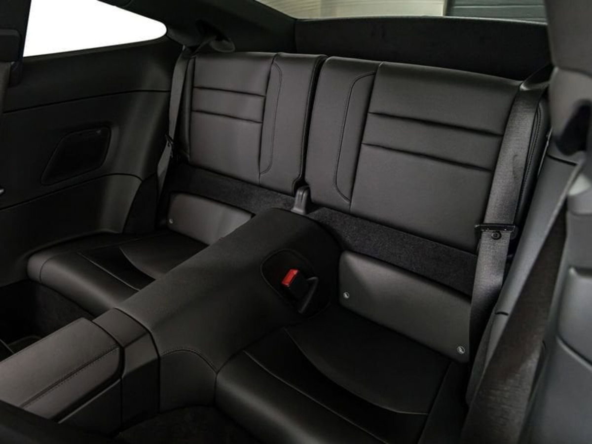 Porsche 911 Coupé Carrera 4S (17)