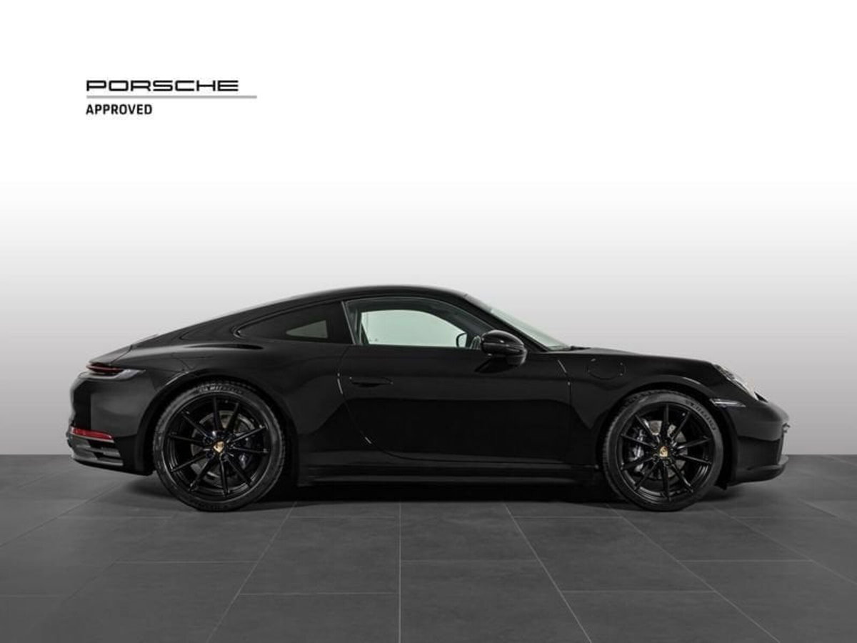 Porsche 911 Coupé Carrera 4S (8)