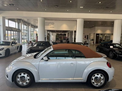 Volkswagen Maggiolino Cabrio 2.0 TDI Design BlueMotion Technology (12)