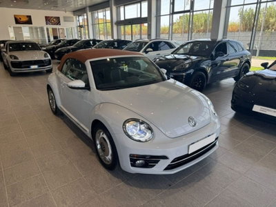 Volkswagen Maggiolino Cabrio 2.0 TDI Design BlueMotion Technology (9)