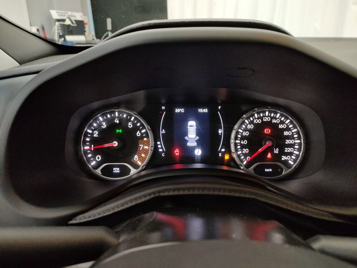 Jeep Renegade 1.0 T3 Longitude (17)