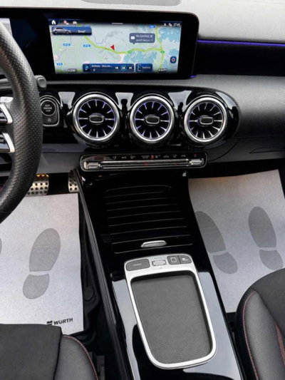 Mercedes-Benz Classe A Sedan 200 d AMG Line Premium Plus auto (14)