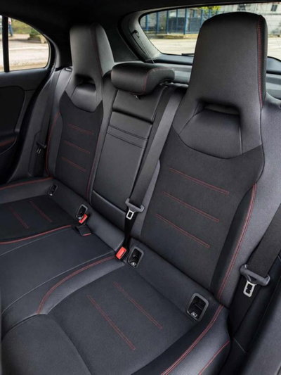 Mercedes-Benz Classe A Sedan 200 d AMG Line Premium Plus auto (20)