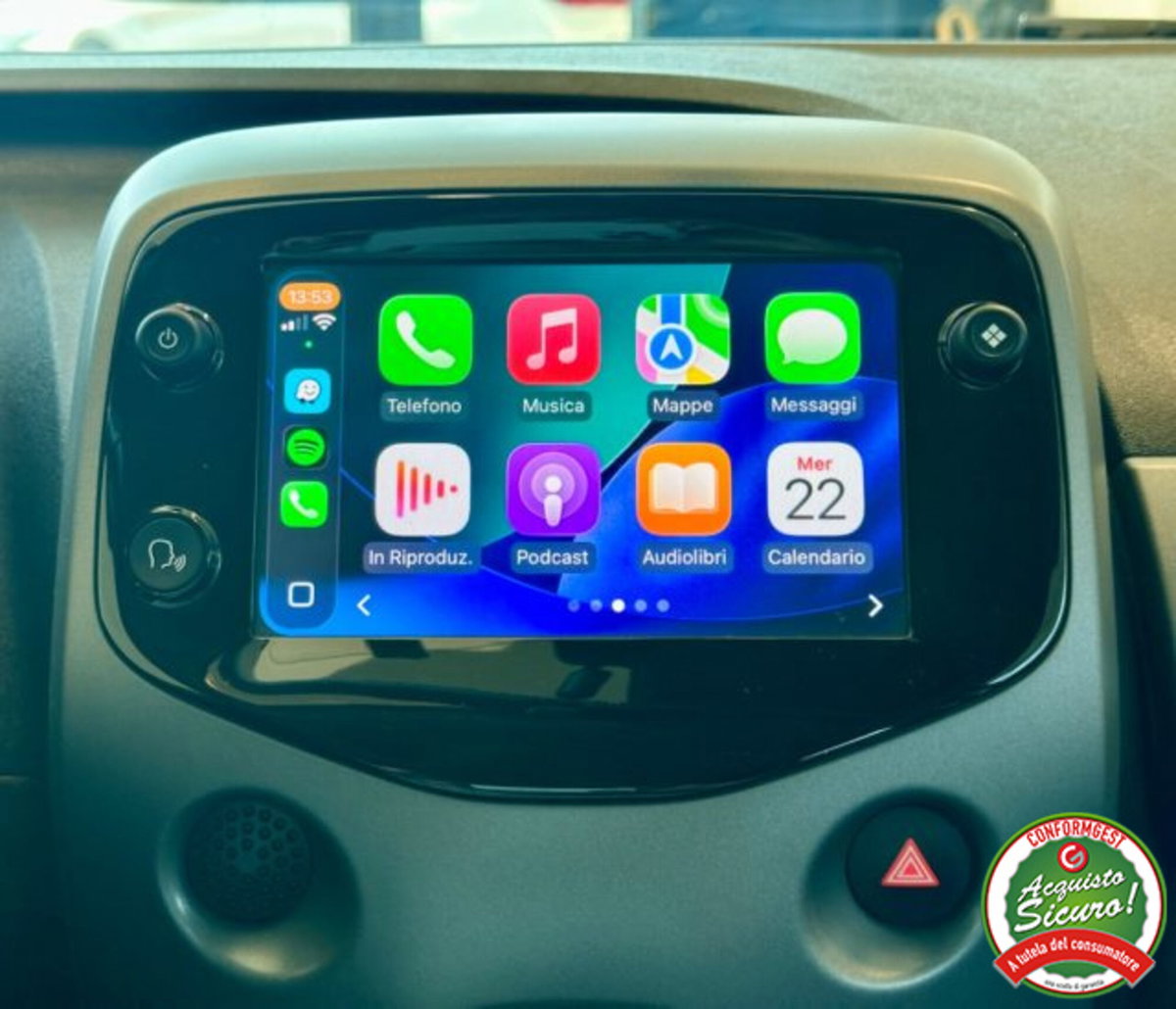 Toyota Aygo Connect 1.0 VVT-i 72 CV 5 porte x-play MMT (14)