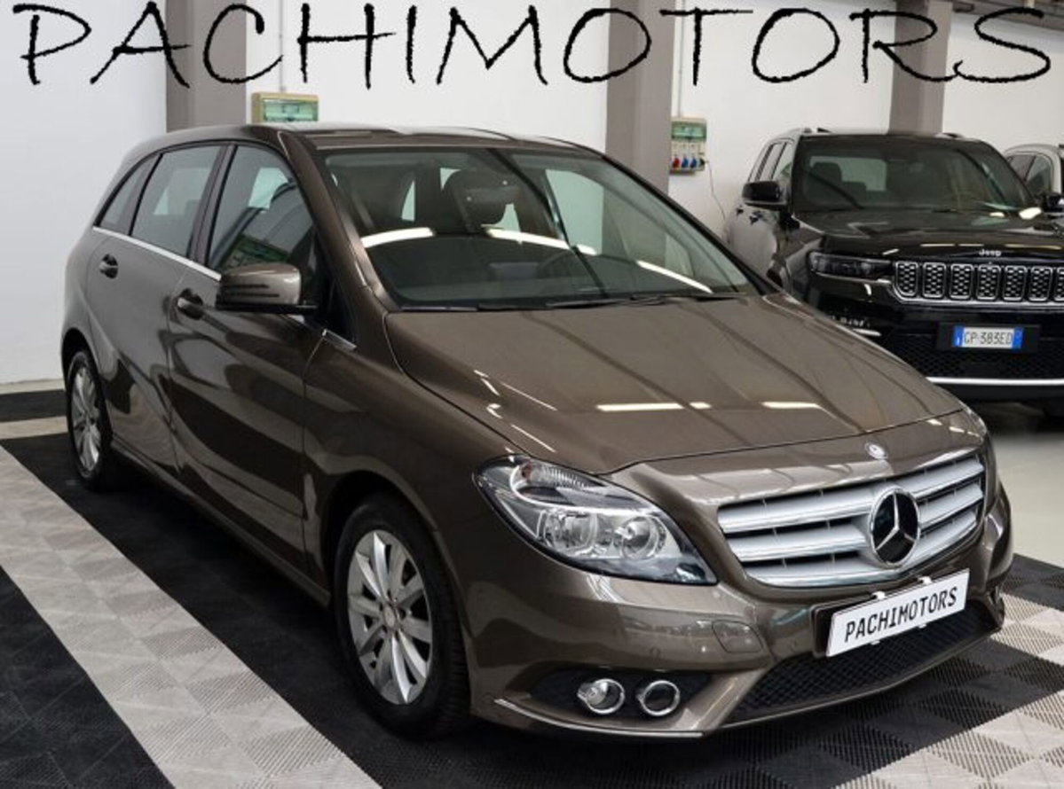 Mercedes-Benz Classe B 180 Executive (14)