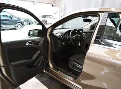 Mercedes-Benz Classe B 180 Executive (2)