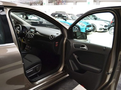 Mercedes-Benz Classe B 180 Executive (4)