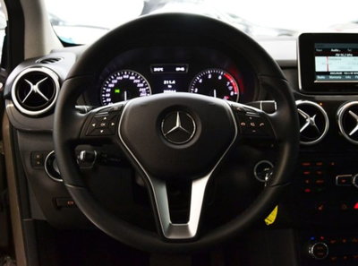 Mercedes-Benz Classe B 180 Executive (7)