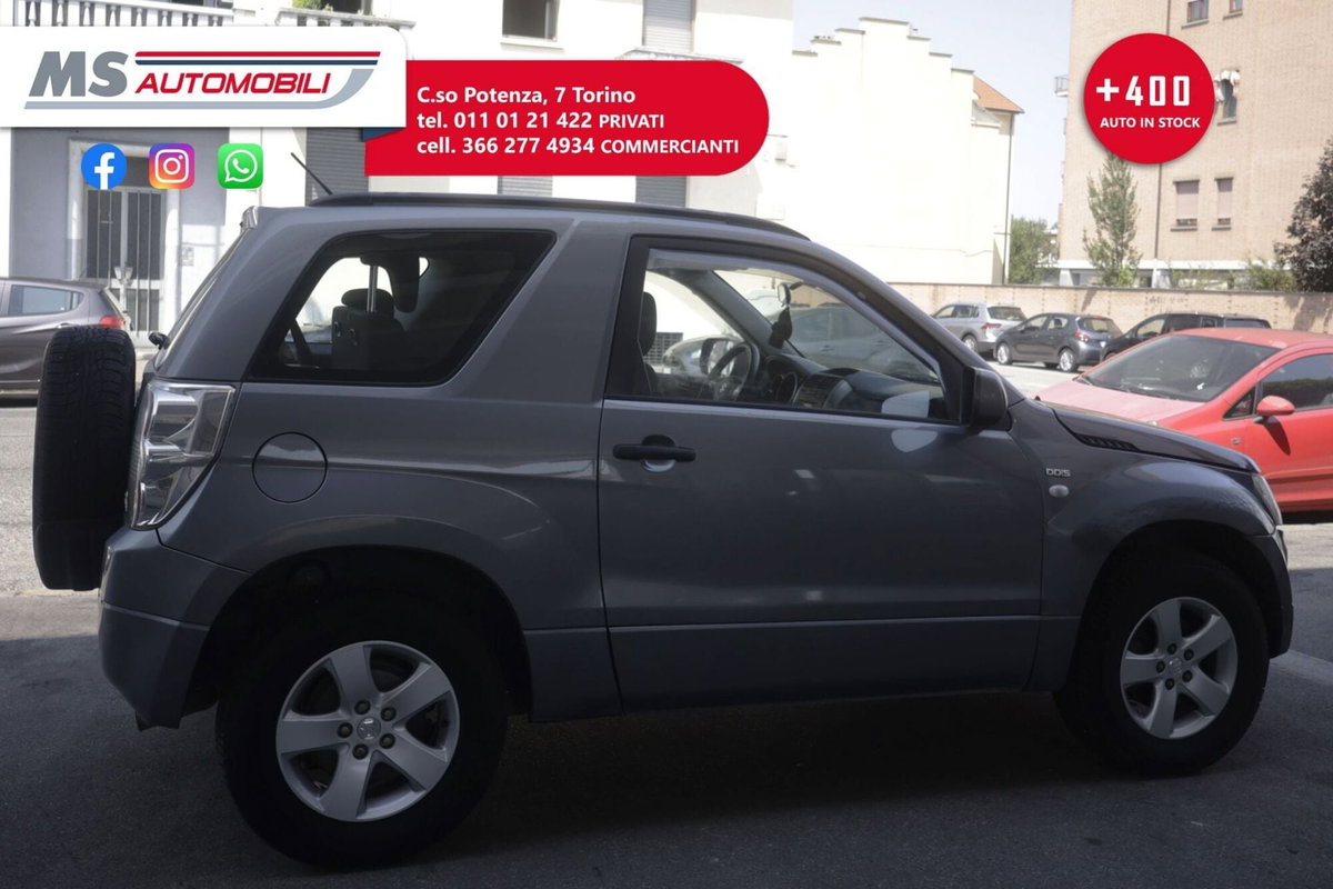 Suzuki Grand Vitara 1.9 DDiS 3 porte Offroad (13)