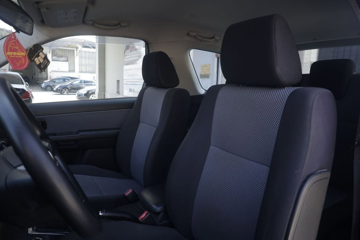 Suzuki Grand Vitara 1.9 DDiS 3 porte Offroad (16)