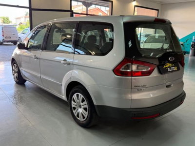Ford Galaxy 2.0 TDCi 140 CV Ghia (9)