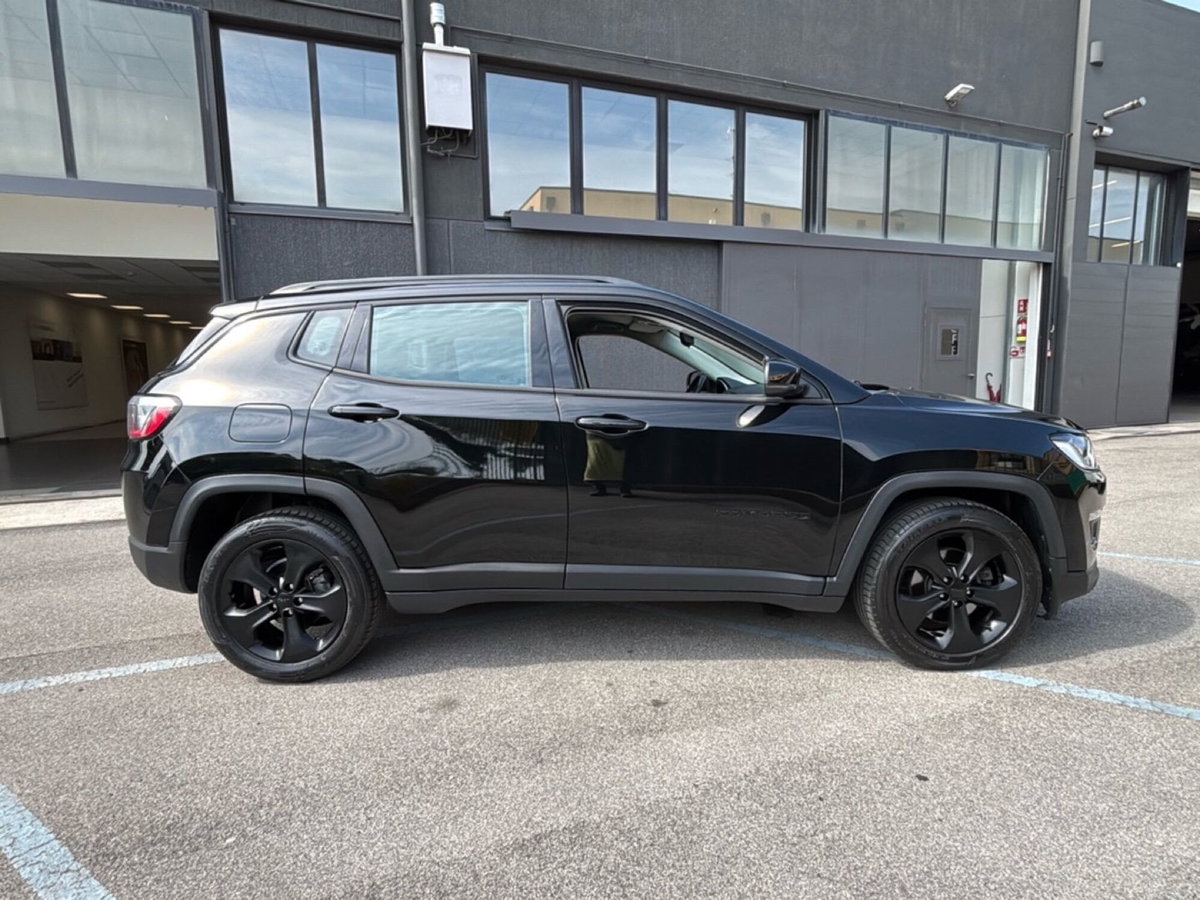 Jeep Compass 1.6 Multijet II 2WD Night Eagle (4)