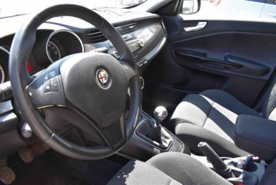 Alfa Romeo Giulietta 1.4 Turbo Veloce Gpl 120cv (7)