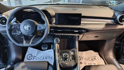 Alfa Romeo Tonale 1.5 hybrid Veloce 175cv tct7 (14)