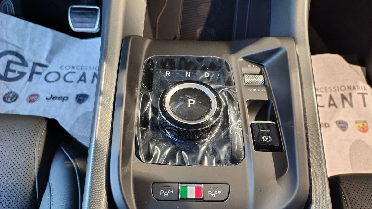 Alfa Romeo Tonale 1.5 hybrid Veloce 175cv tct7 (15)