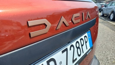 Dacia Duster 1.8 hybrid Extreme 155cv auto (8)
