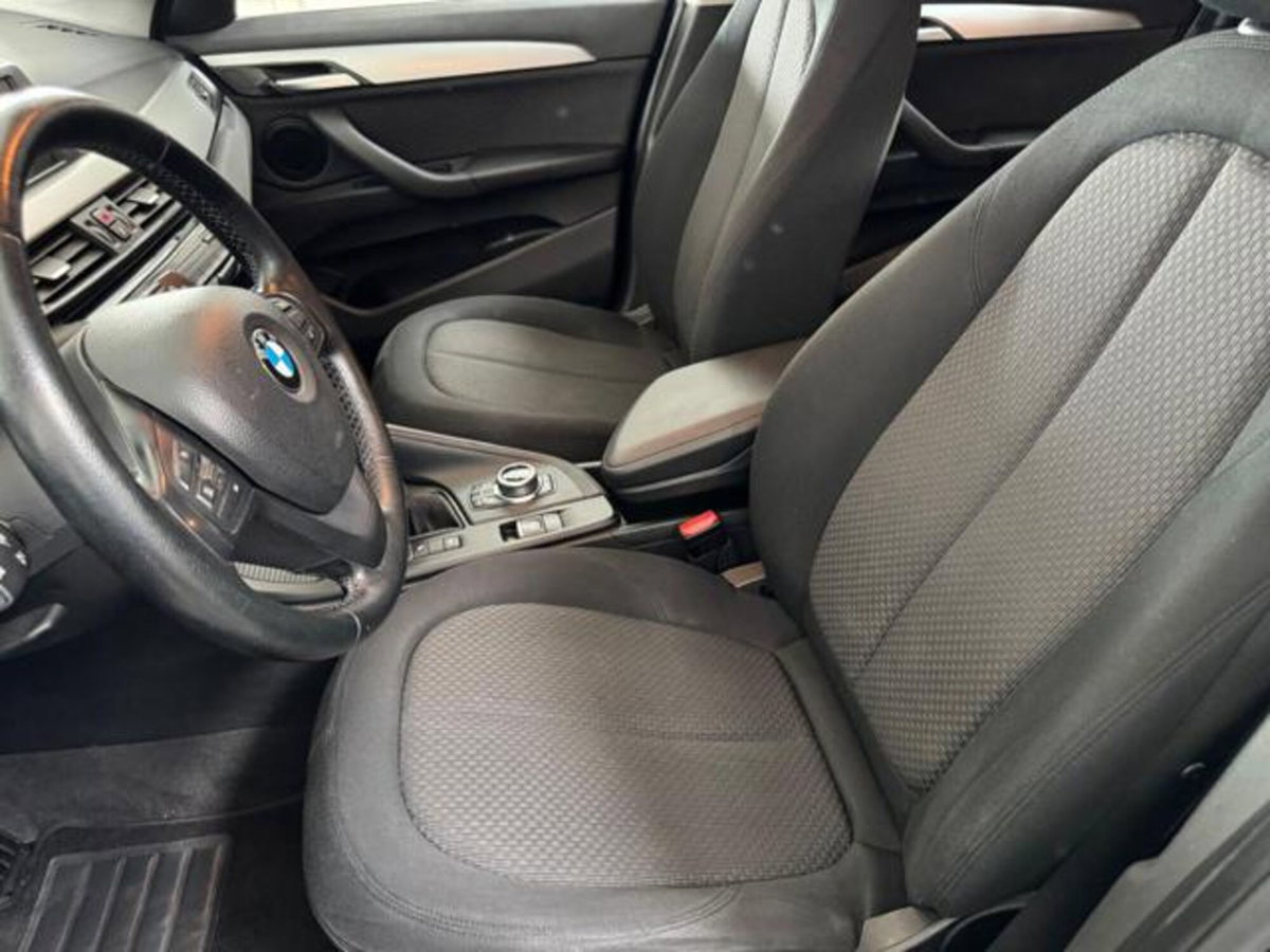 BMW X1 xDrive18d Business Advantage (6)