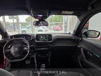 Peugeot 2008 PureTech 130 S&S EAT8 Allure (10)