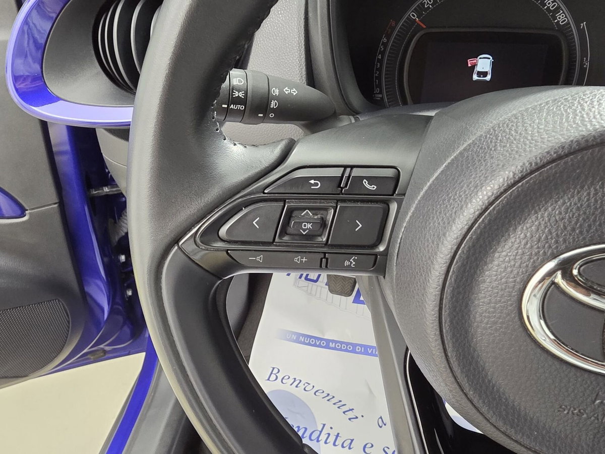 Toyota Aygo X 1.0 Trend 72cv (16)