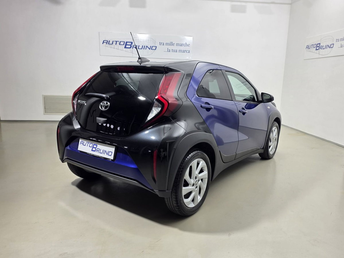 Toyota Aygo X 1.0 Trend 72cv (5)