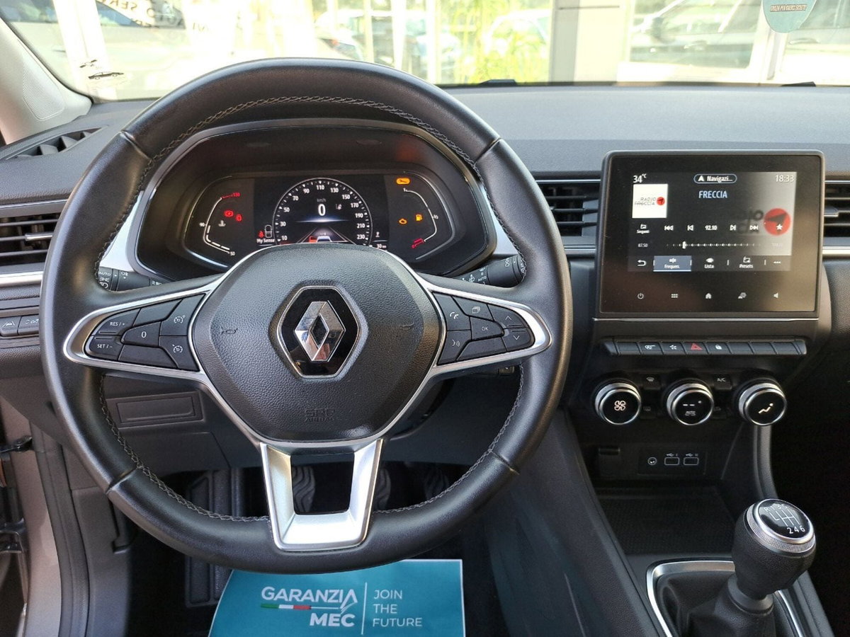 Renault Captur 1.0 tce Techno 90cv (14)